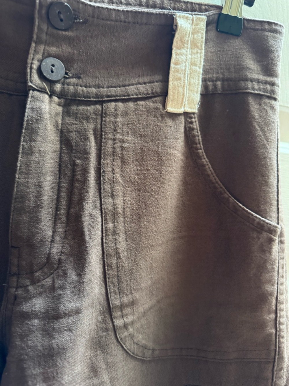 Kathmandu Imports Embroidered Sun Pocket Brown Cargo Cropped Pants Womens Medium - Picture 4 of 16